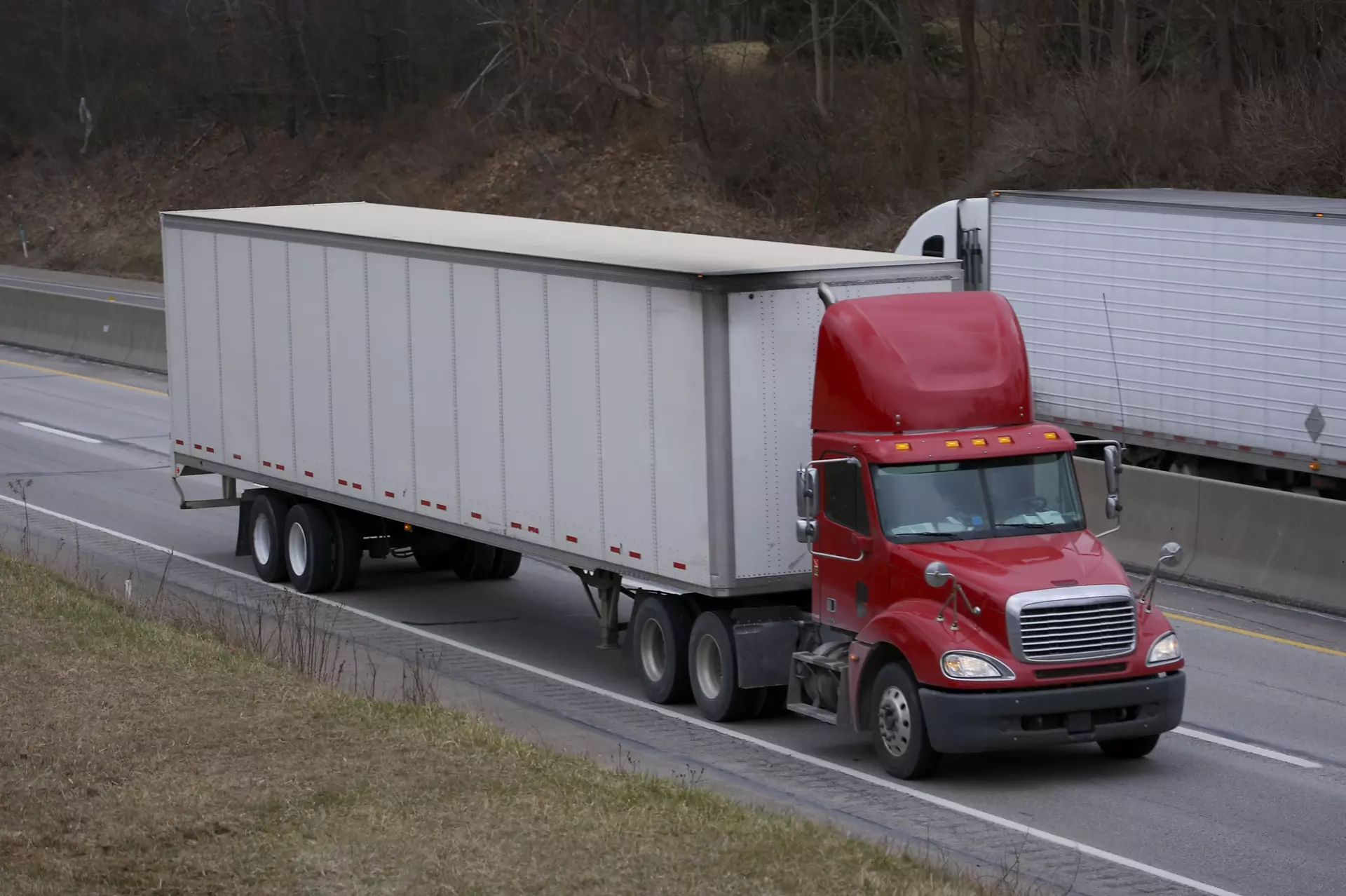 What are curtain side trailers used for